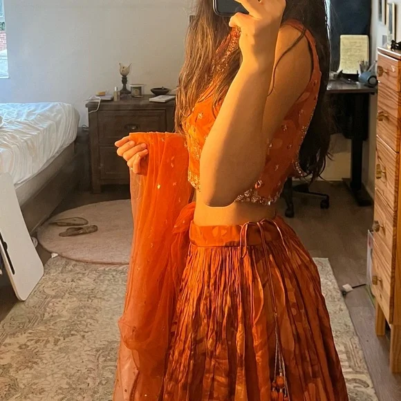 Kalki Elegant Orange Lehenga Set - Picture 4 of 10